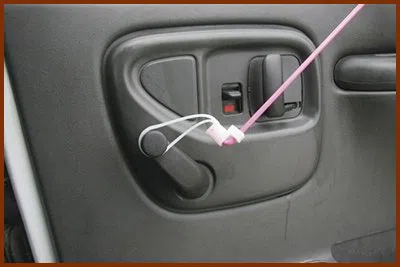 Locksmith Key Shop Chicago, IL 312-288-7591 - 47-21